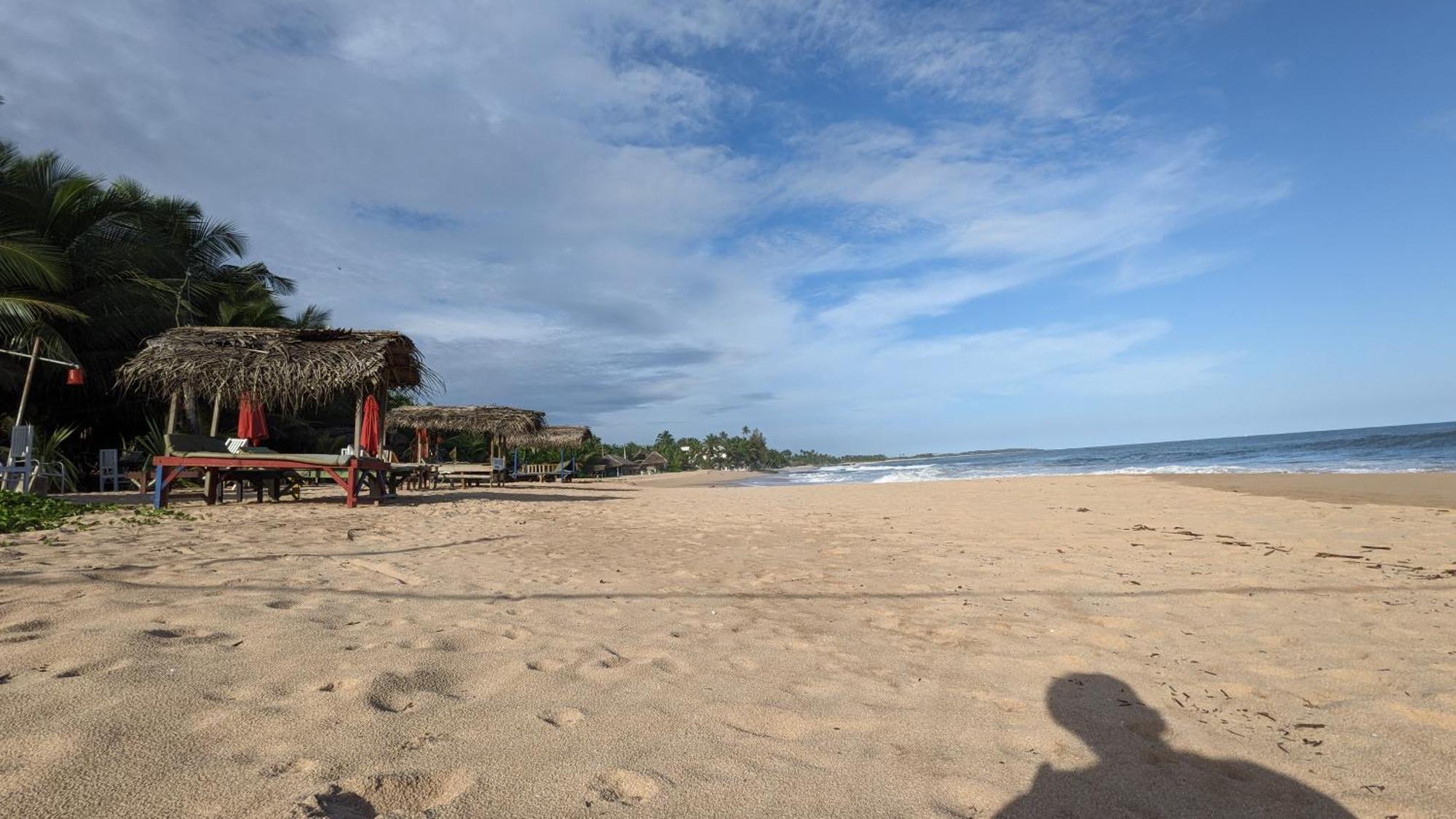 Canoe Beach Resort Tangalle Exterior foto