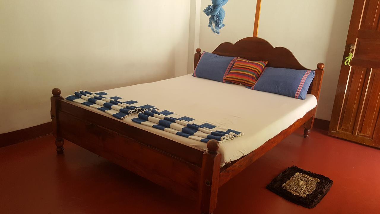 Canoe Beach Resort Tangalle Exterior foto